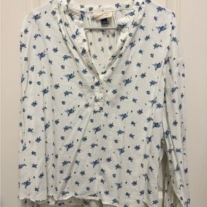 Universal Thread Blue Floral Blouse